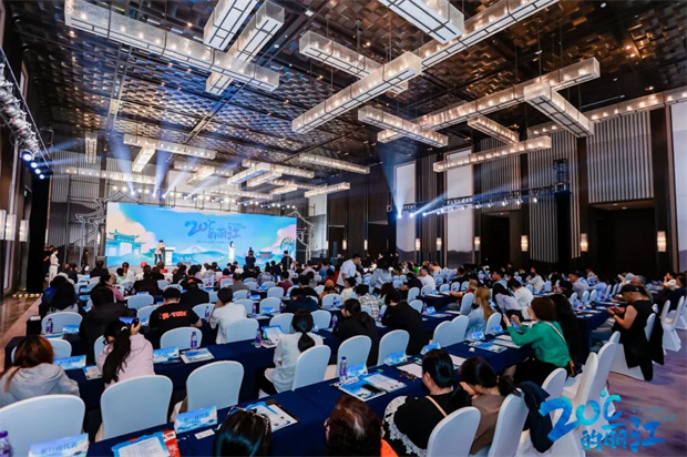 云南旅游,云南旅行社,云南團建公司,云南策劃公司,云南會議執(zhí)行,麗江旅游,麗江旅行社,麗江團建公司,麗江策劃公司：蘇州奏響麗江戀歌，“舍不得的麗江 忘不了的古城” 吸睛無數(shù)